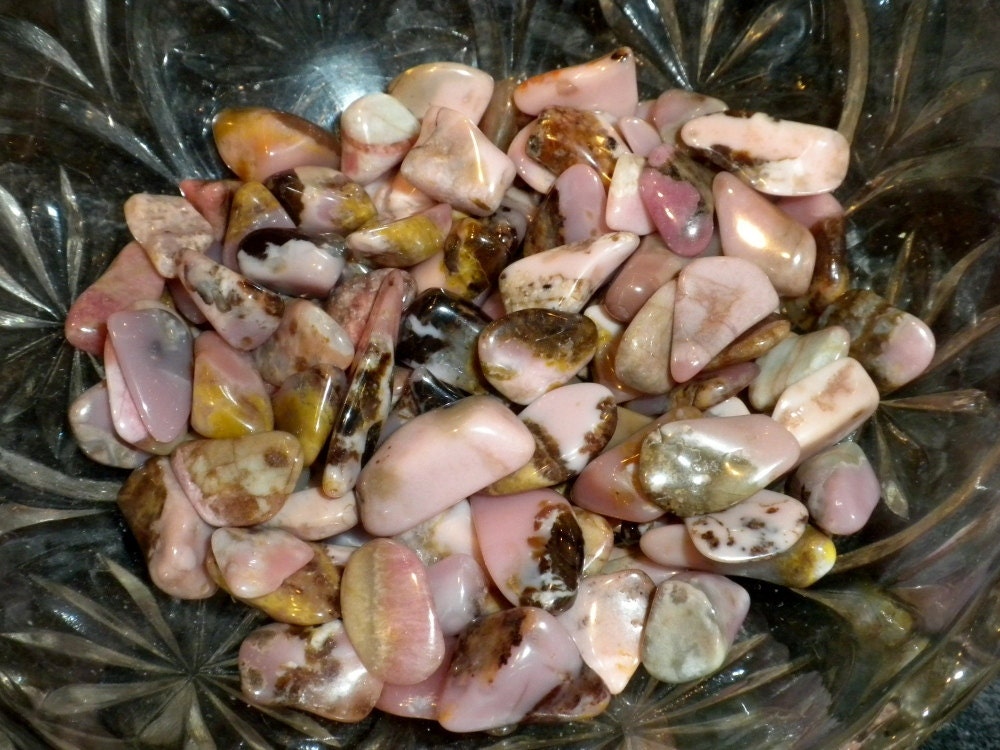 Bustamite