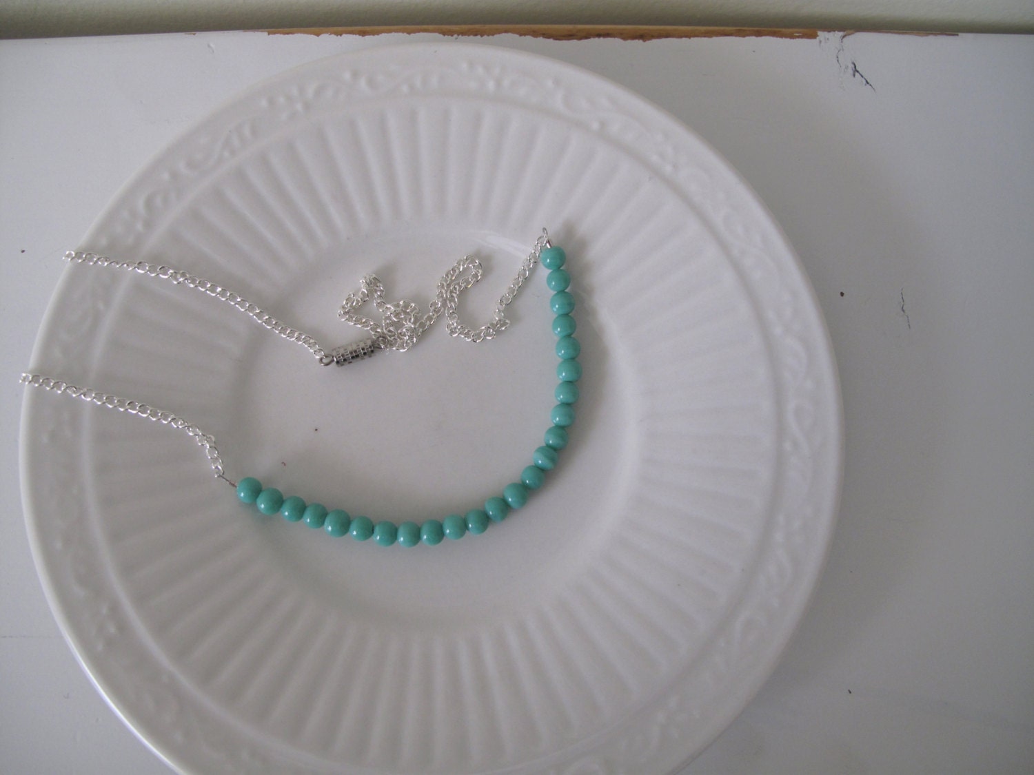 vintage glass bead necklace in turquoise