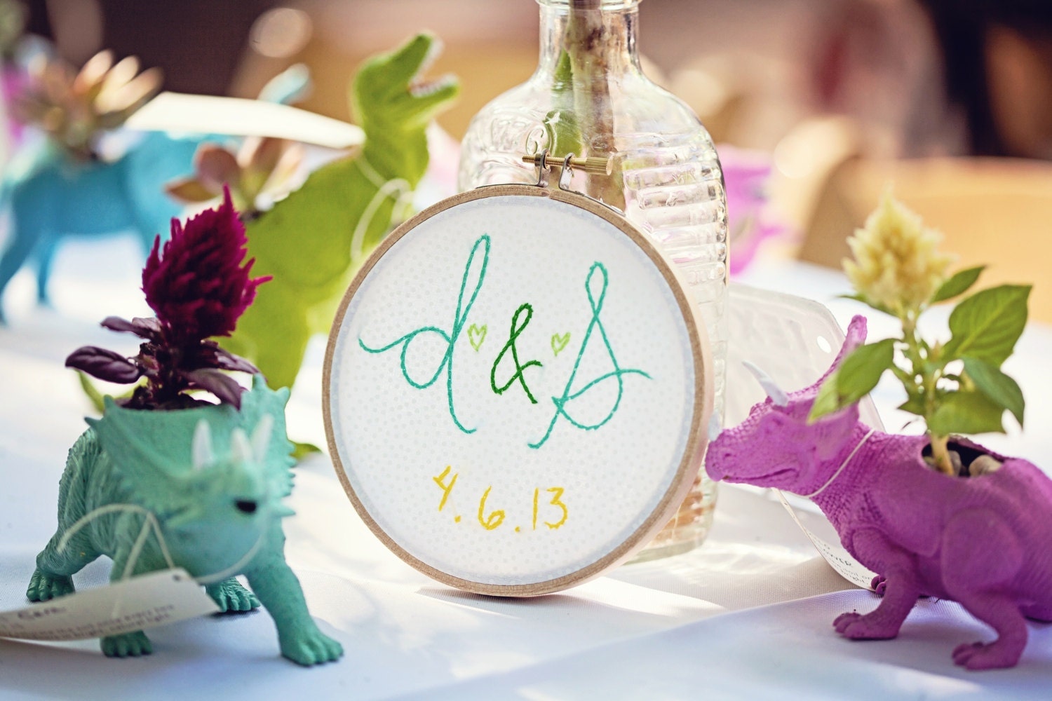 Modern Wedding Embroidery Table Decoration. Bride and Groom Initials and Wedding Date. Personalized Wedding Gift.