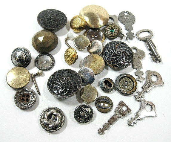 Vintage Rusty Metal Buttons and Keys Junk Drawer Destash