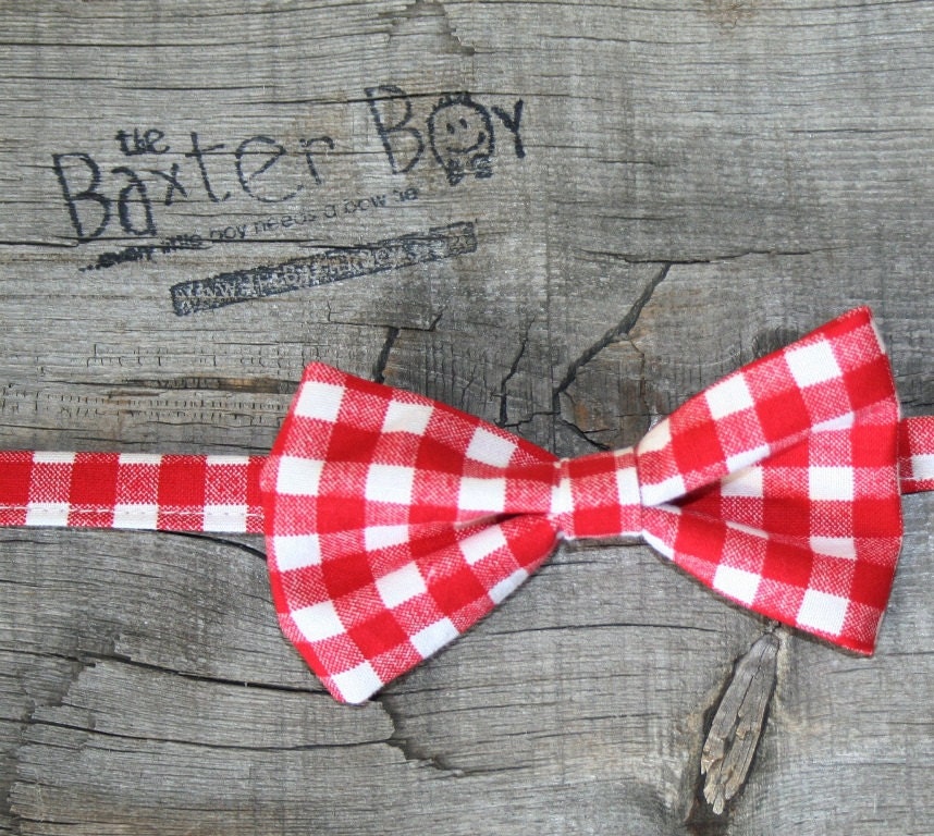 Red and White gingham little boy bow tie - photo prop, wedding, ring bearer, accessory