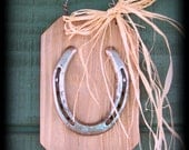 Horseshoe on Reclaimed Barn Wood - Rustic Western Home Decor, Boy's Room, Girl's Room, Game Room, Man Cave Decor