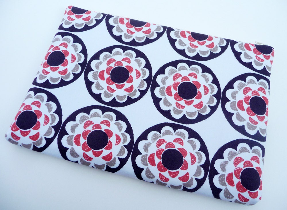 13 inch Padded Laptop Sleeve, laptop case, laptop bag, laptop cover - Blossoms in Charcoal