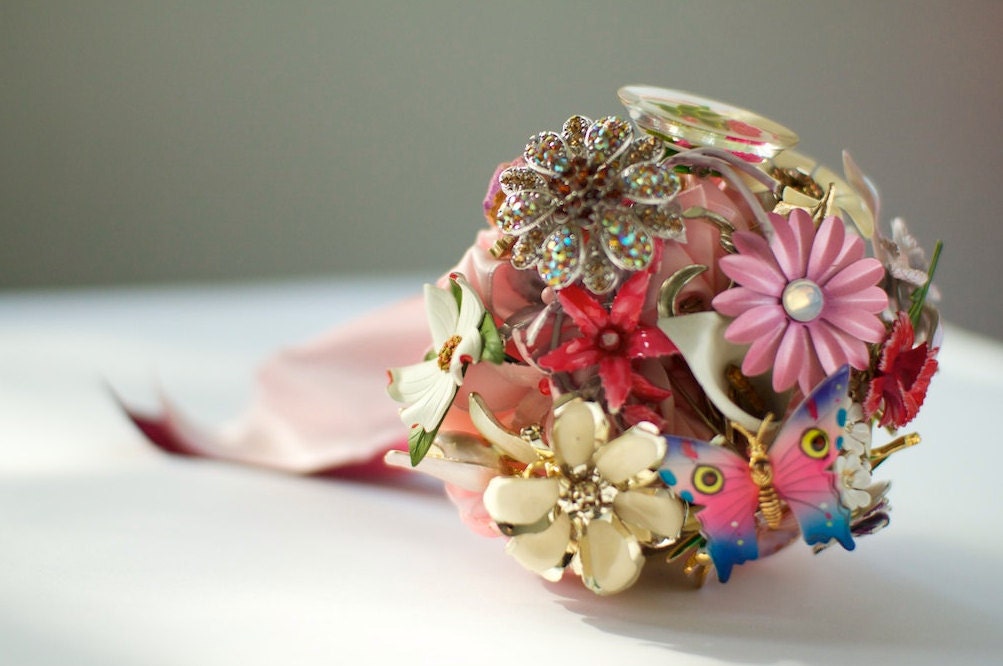 Custom Brooch Bouquet Cake Topper - designed to fit your colors, style and budget