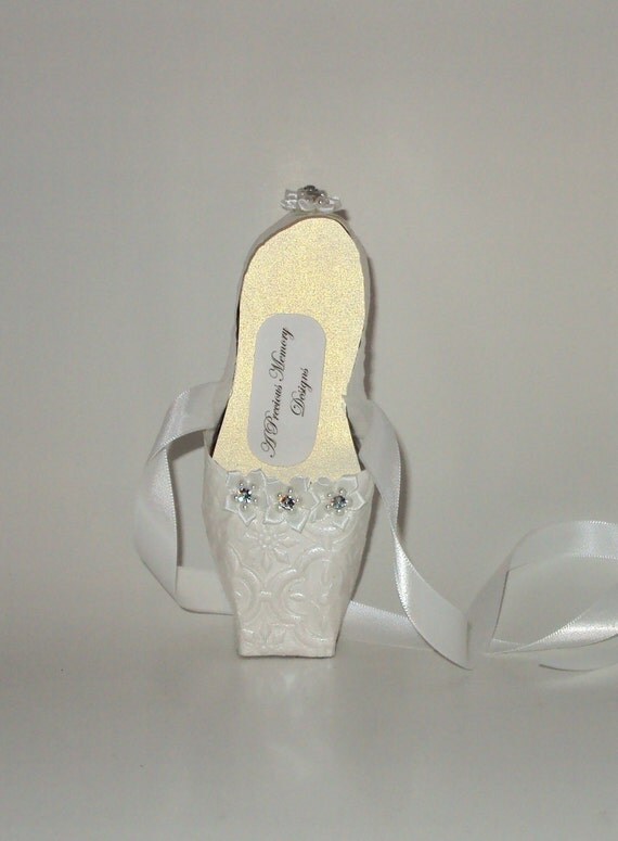 White Shimmer Embossed Paper Pointe Shoe Ballet Shoe with Shoe Box Il_570xn
