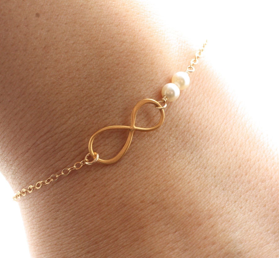 Infinity Pearl Bracelet, Dainty Gold Filled Bracelet - Bridesmaids Bracelet, Infinity Bracelet, Delicate Charm Bracelet, Friendship Bracelet