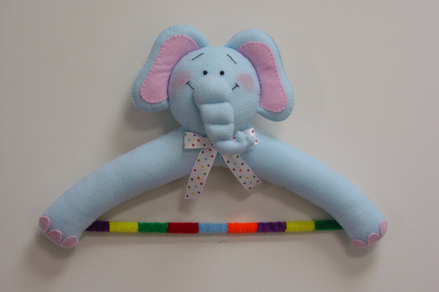 Child's Animal Display Hanger