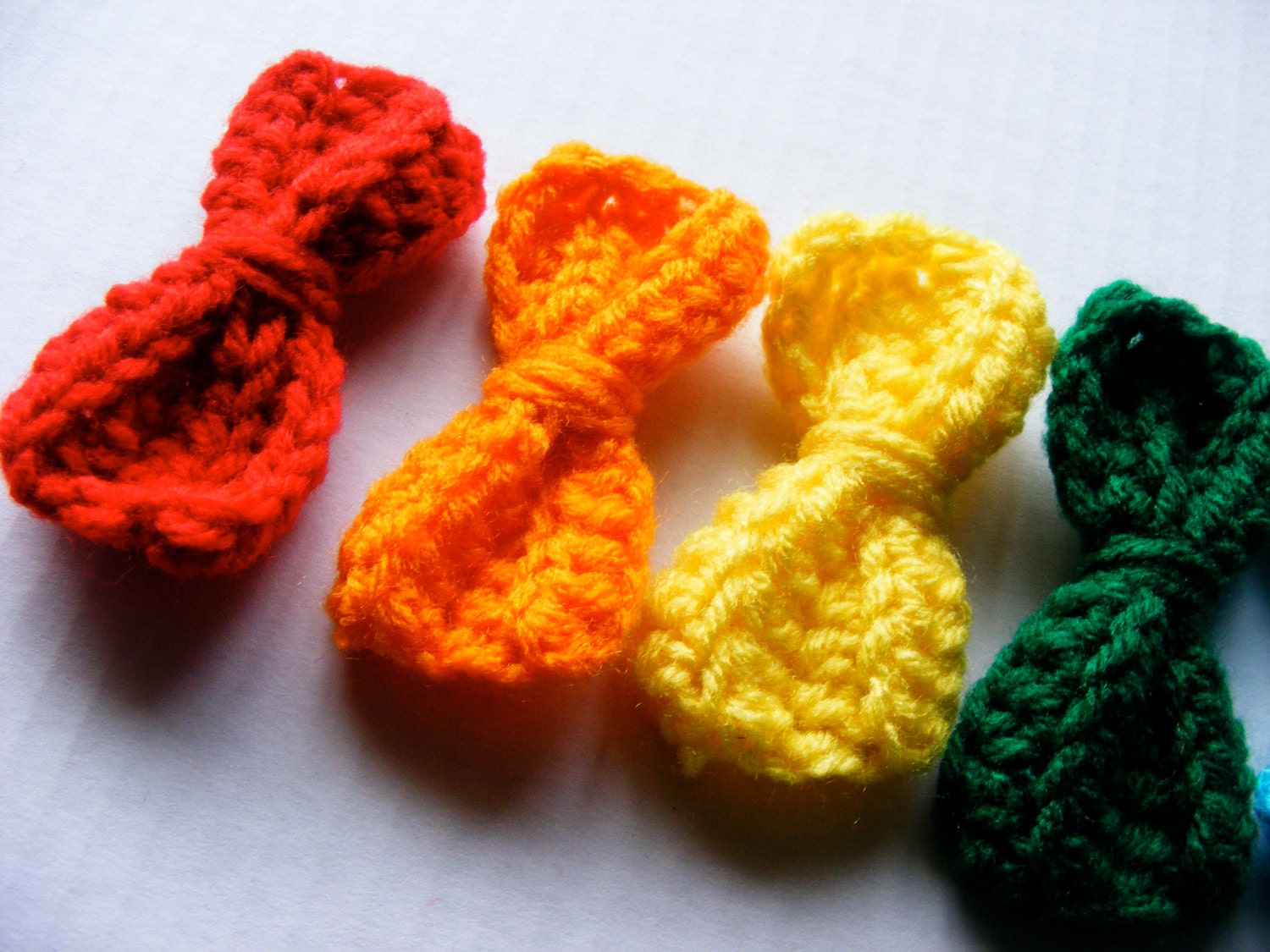 Seven Piece Rainbow Crochet Bow Brooch/Pin Set