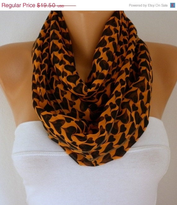 BIG SALE Heard - Infinity Scarf Shawl Circle Scarf  Loop  Scarf Gift -fatwoman - LOVE - Heart