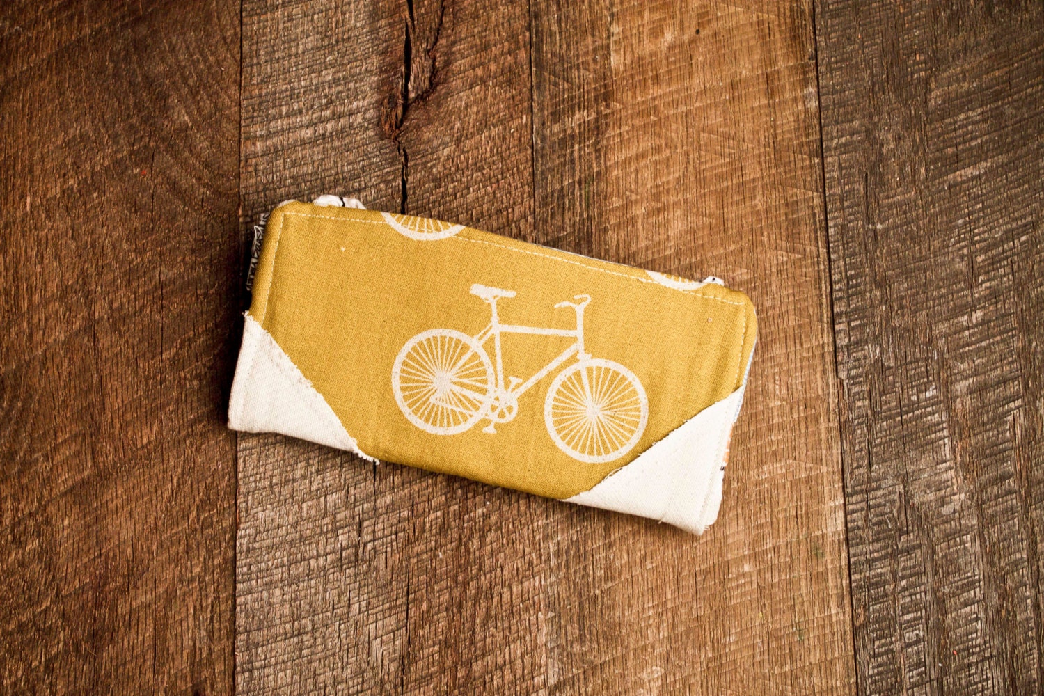 Miss Money Bags Bifold Get Goin' Gold