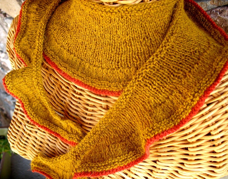 Hand-knit Spiral Scarf Scarflette in Golden Amber