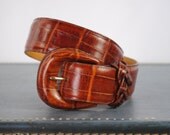 Vintage EMBOSSED BROWN Leather Belt. (S)