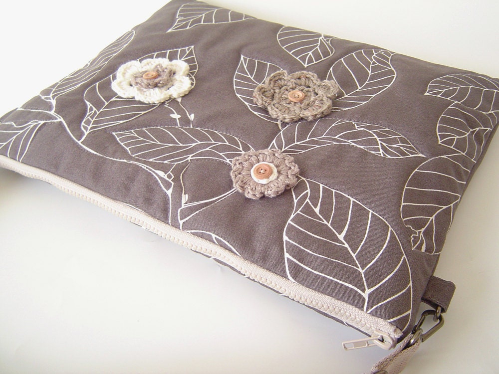 13 inch  MacBook or Laptop Quilted sleeve / Laptop bag,  with Crochet Blossoms on Leaves,  Design by BagyBags