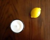 Organic Lemon Soy Candle - Pure essential oil. Uplifting and bright summer scent