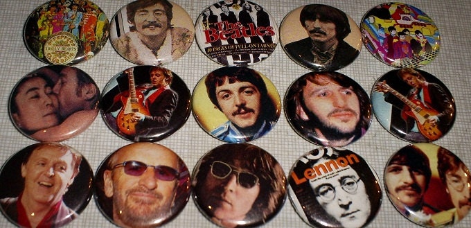 THE BEATLES Grab Bag of 5 Buttons random one inch pin back badge set
