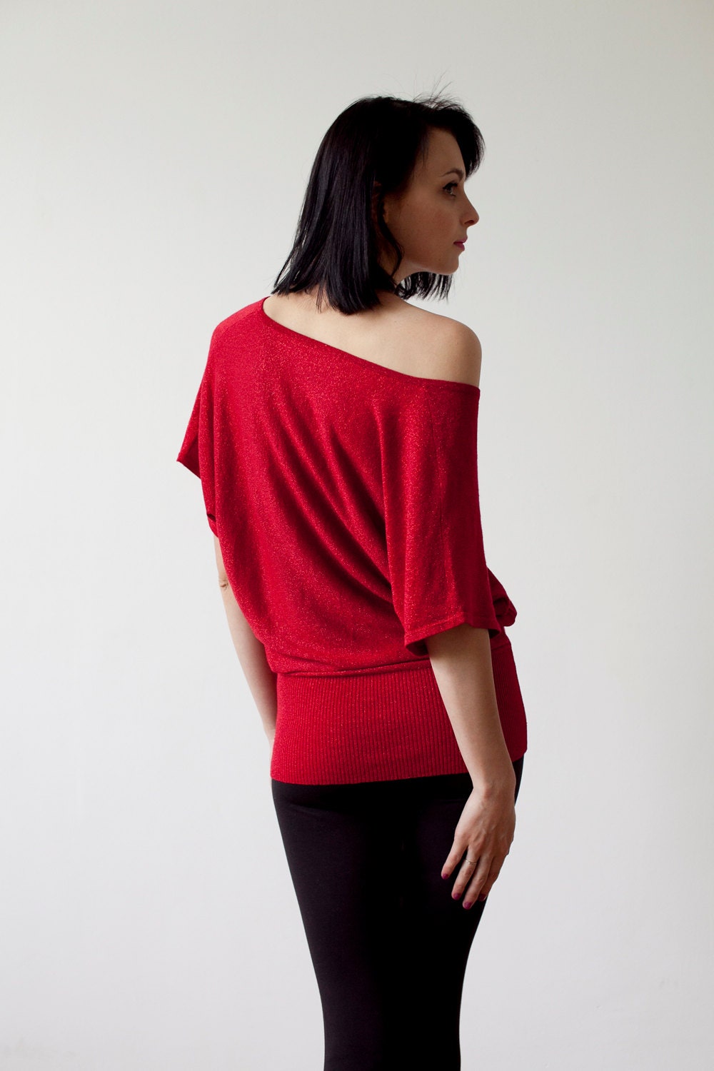 Red Off Shoulder Vintage  Sweater