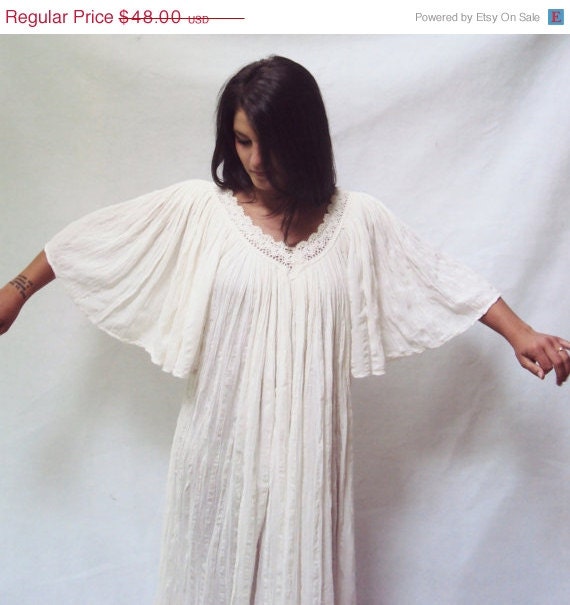 15% off Memorial Day Sale Vintage 70s Boho White Tent Dress S M L Xl Angel Sleeves Crochet Gauzy Cotton