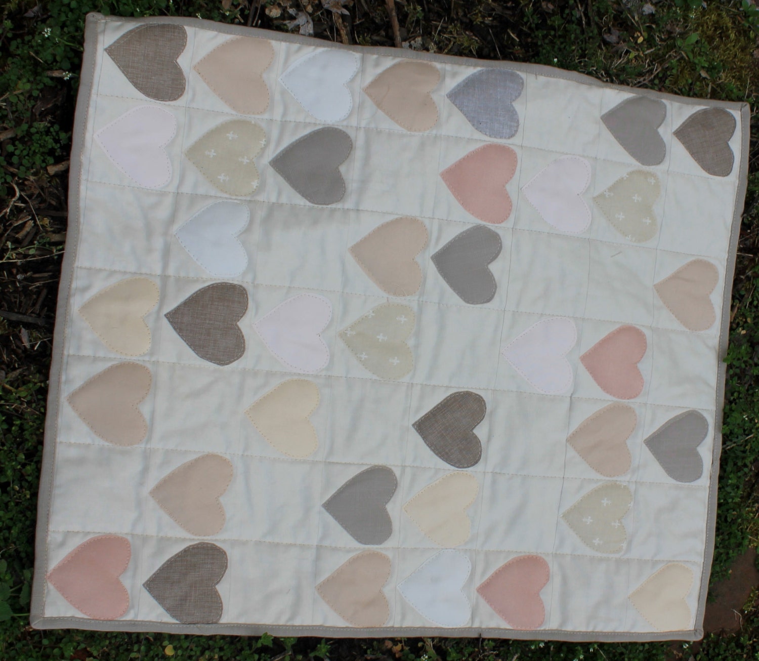 Linen Neutrals Hearts Signature Mini-Quilt