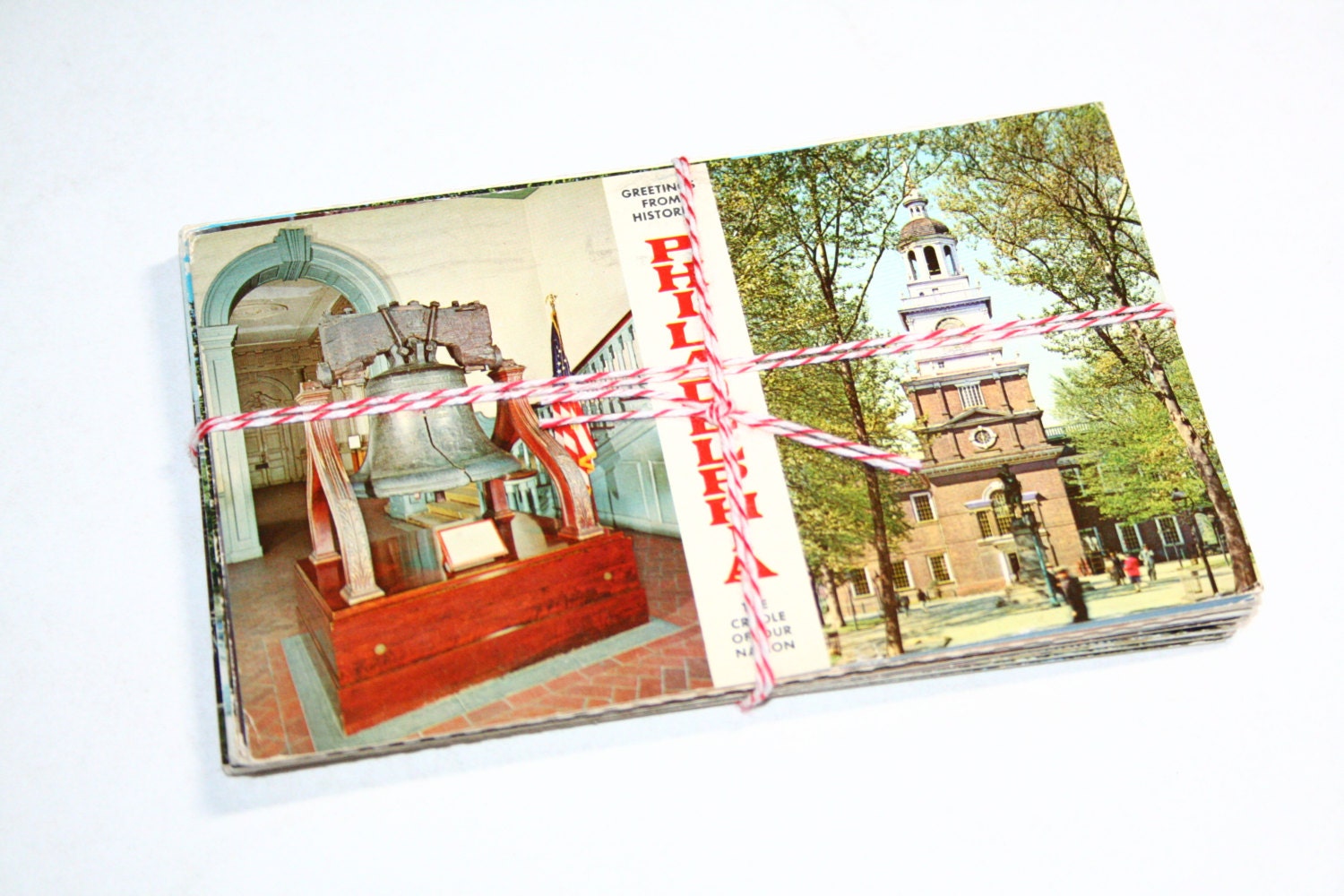 SALE 25 Vintage Used Philadelphia Pennsylvania Chrome Postcards