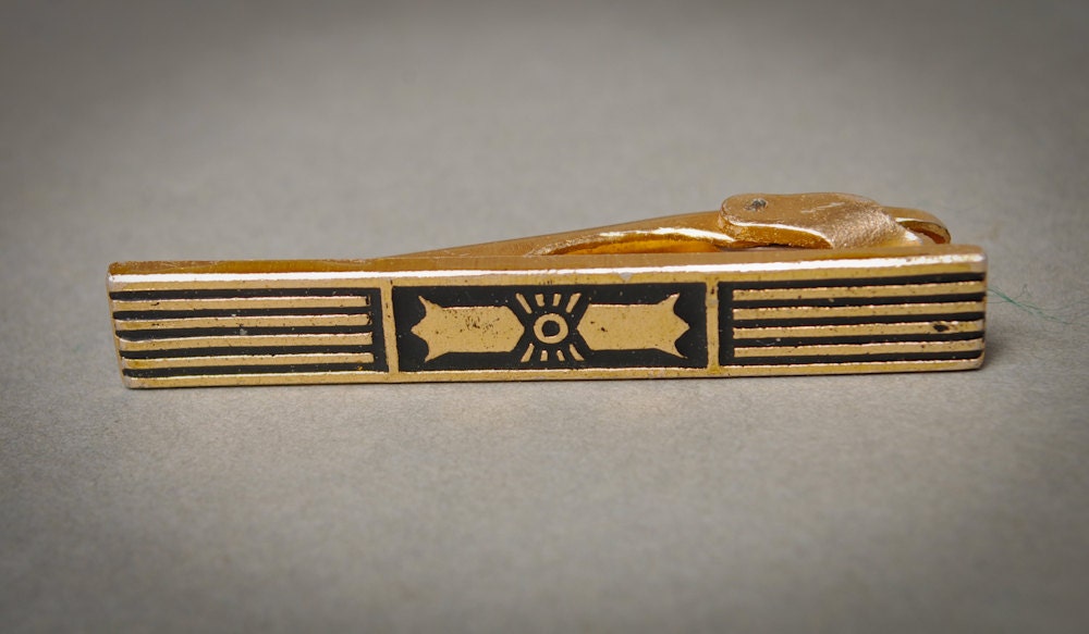 Vintage metal tie bar clip, floral decor