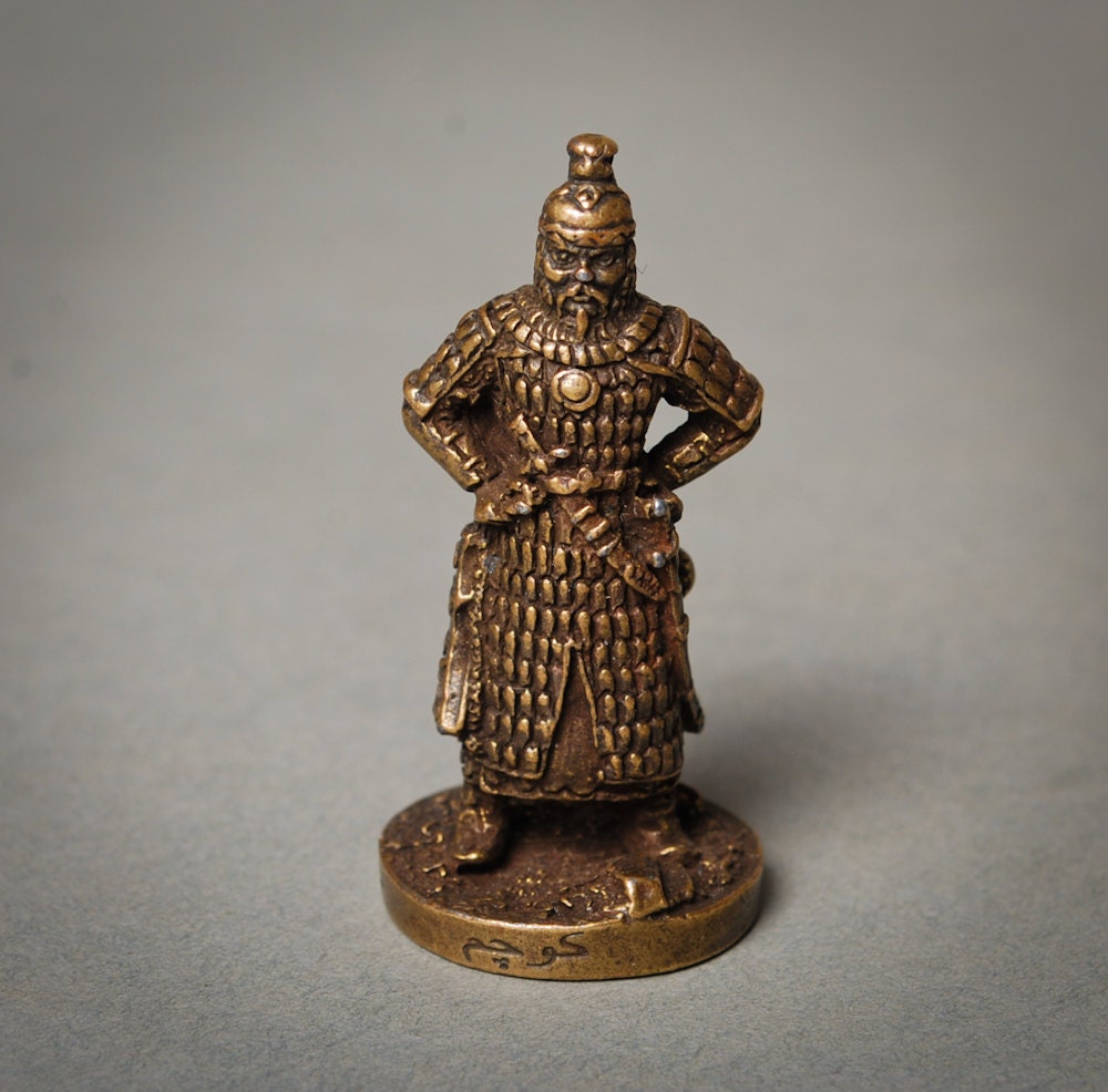 figurine soldier