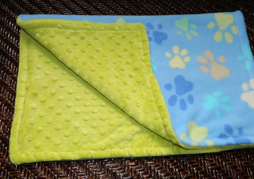 Soft Pet Blanket for Dogs and Cats - Paw print fleece and dotted plush green underside - OOAK