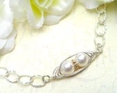 Two Peas In A Pod Sterling Silver Bracelet For Sisters Mothers Best Friends And Bridesmaids