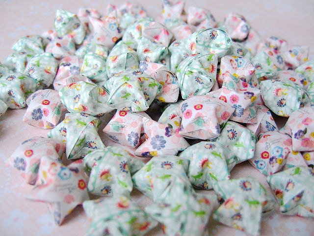 75pcs Green PInk Lucky Stars Origami Lucky Star Origami Stars, Handmade, Green PInk Paper Goods