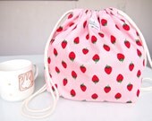 Large Chid's Backpack Lunch Bag - Pink Strawberries