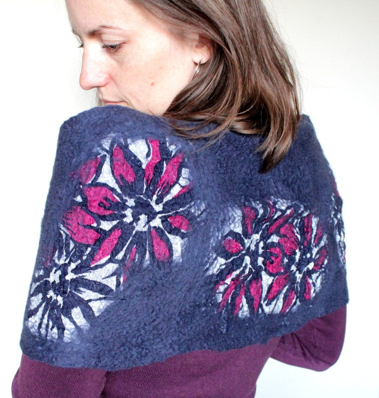 Nuno felted scarf shawl lilac purple floral