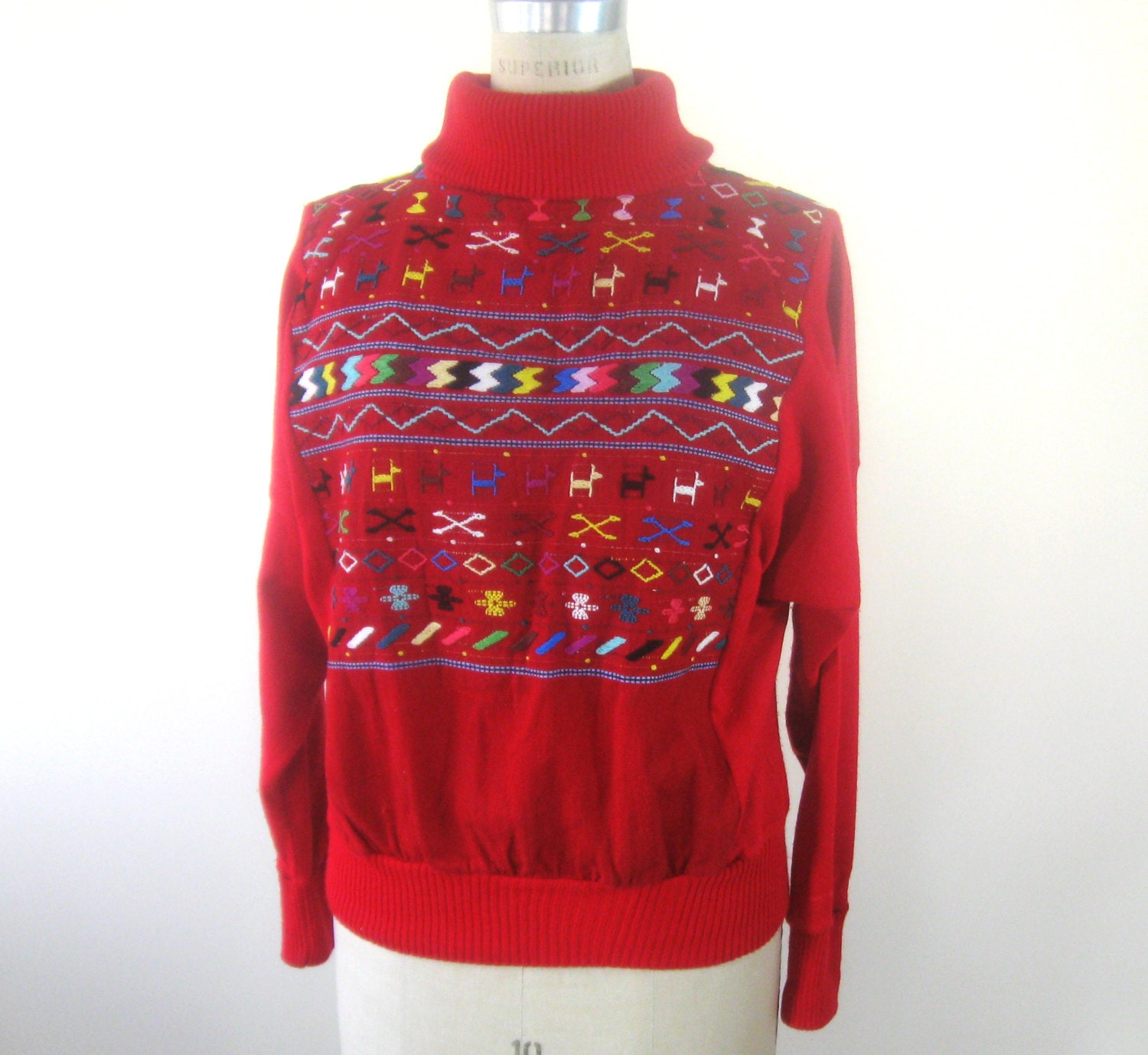 80s Red Sweater Folk Ethnic Embroidered Rainbow Turtleneck Batwing Sleeves Womens Medium
