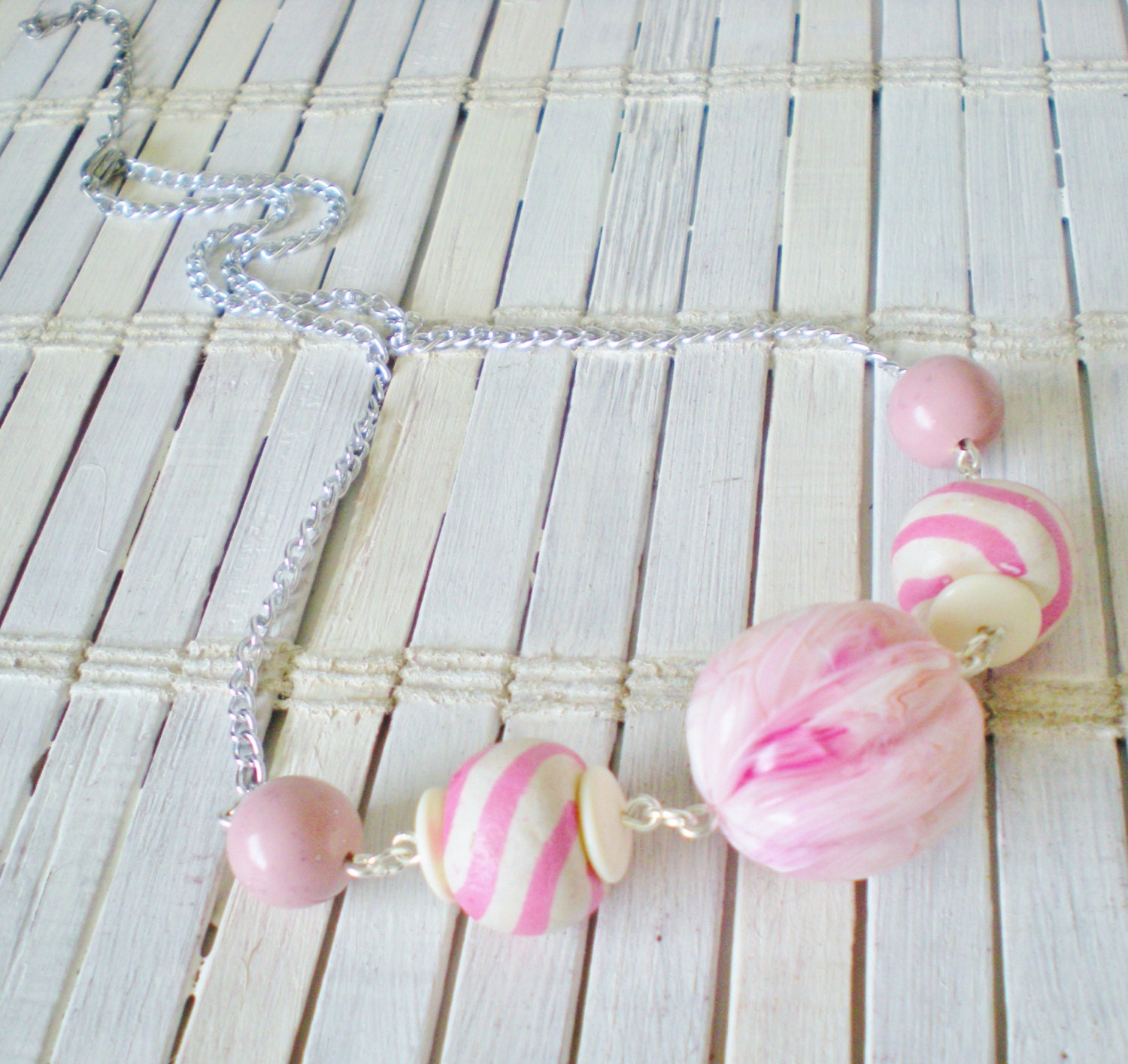 Pop of Pink Bead Necklace / Spring Fashion