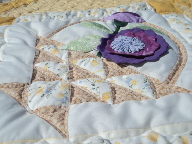 Springtime Quilted Flower Basket Wall Hanging