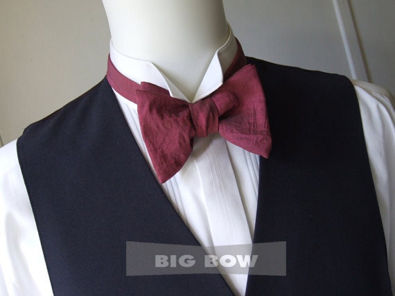 The BIG Bow Tie, wine red taffeta, freestyle, classic, bowtie for him. - bagzetoile