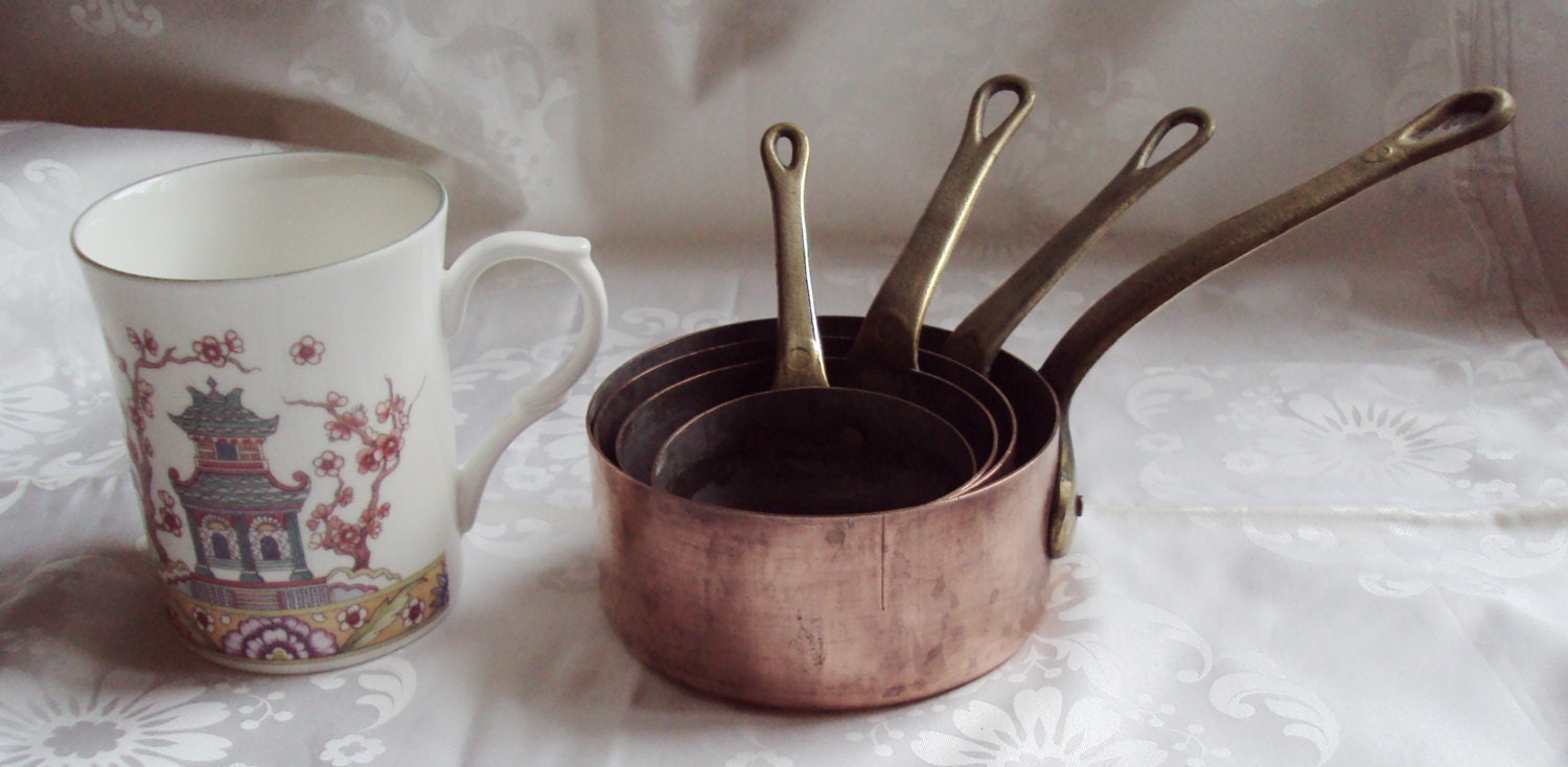 4 Tiny Vintage French Copper Bottomed Tin Lined Saucepans Brass Handles Graduating Saucepans Kitchenalia
