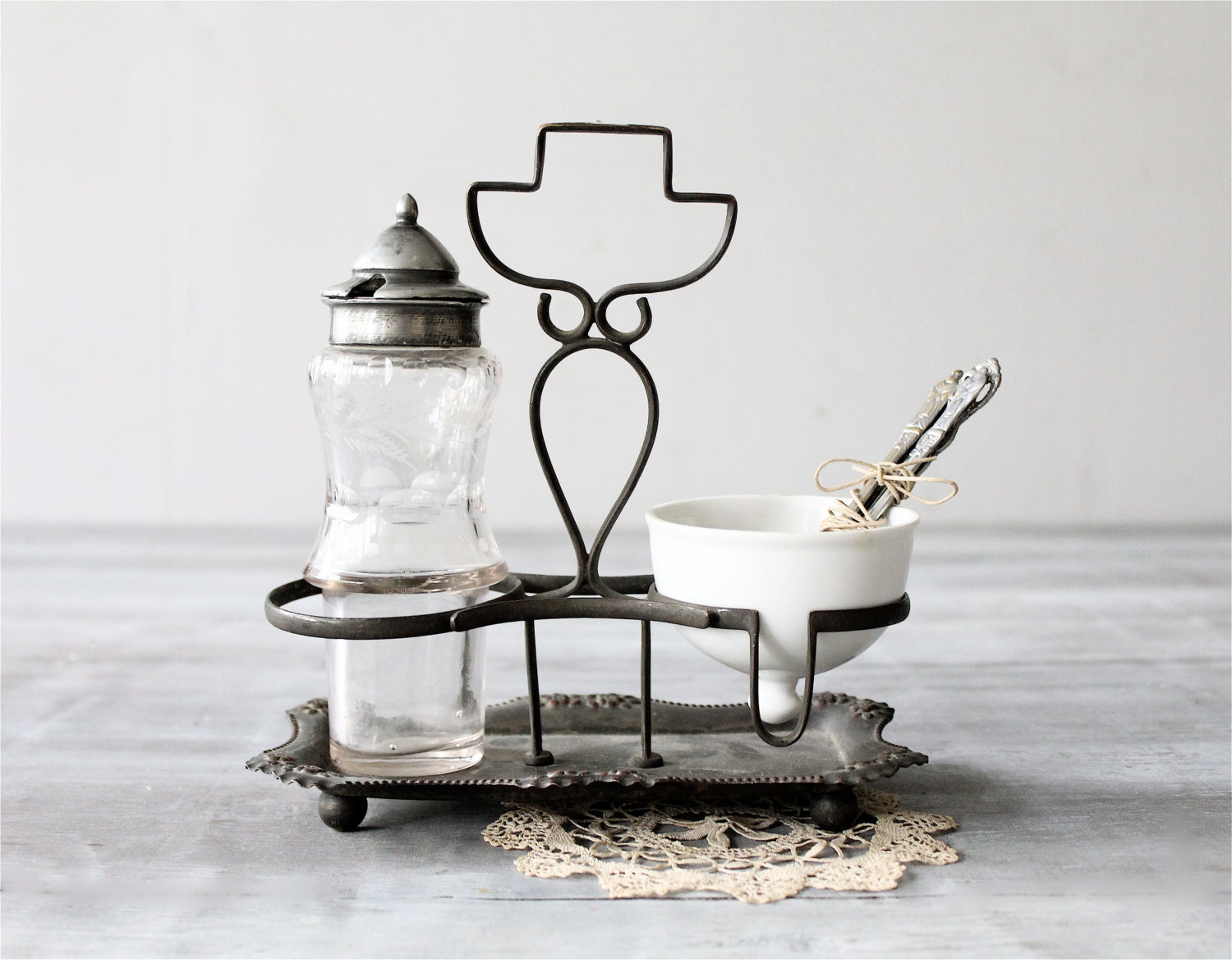 Vintage Metal Caddy