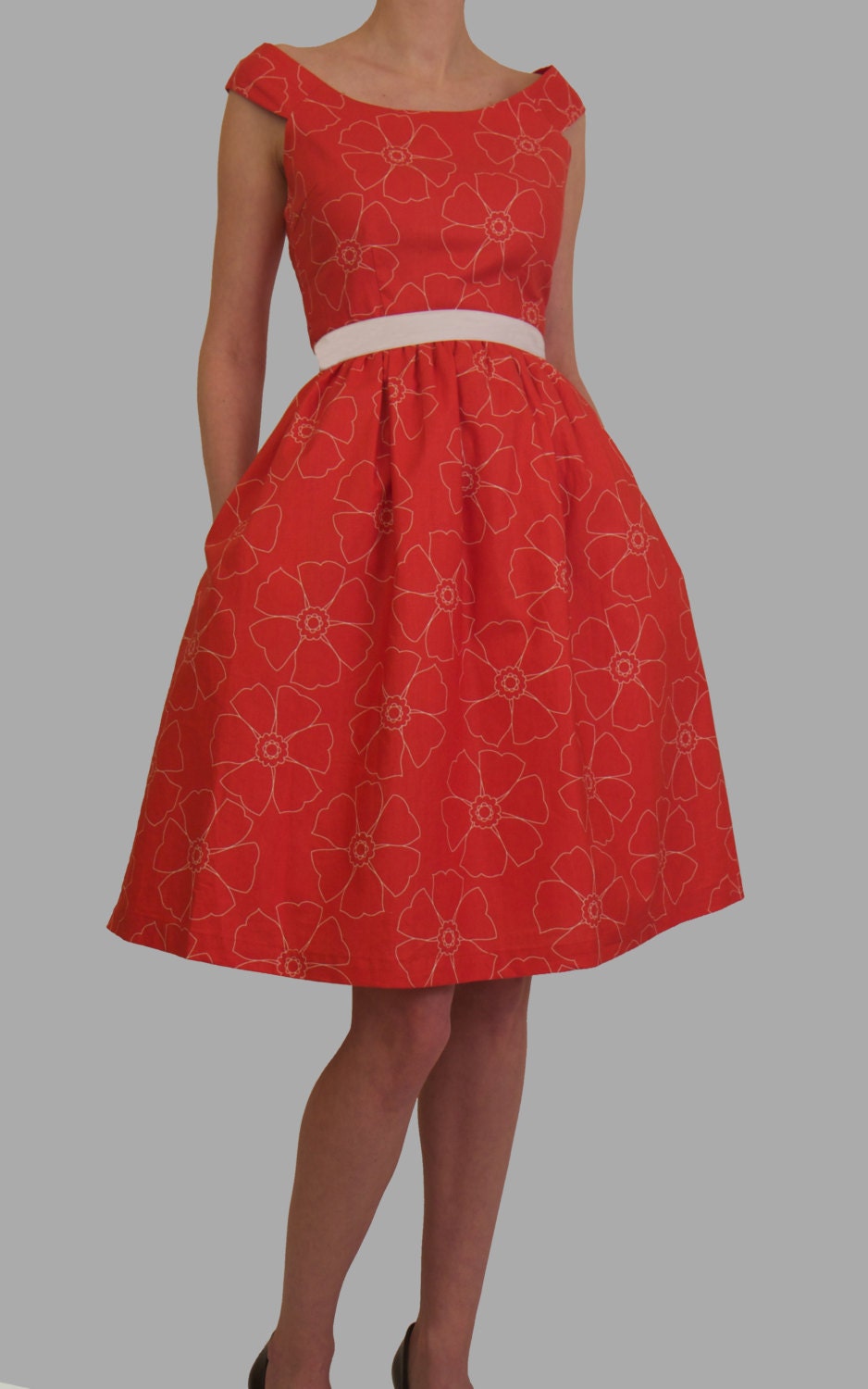 READY TO SHIP 1950's Vintage style red floral dress - "Party Doll"