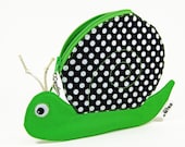 Snail Bag by MinneBites / Handmade Green Coin Purse - Pacifier Pouch - Tooth Fairy Bag - Pacifier Case - Cute Animal Bag, ready to ship