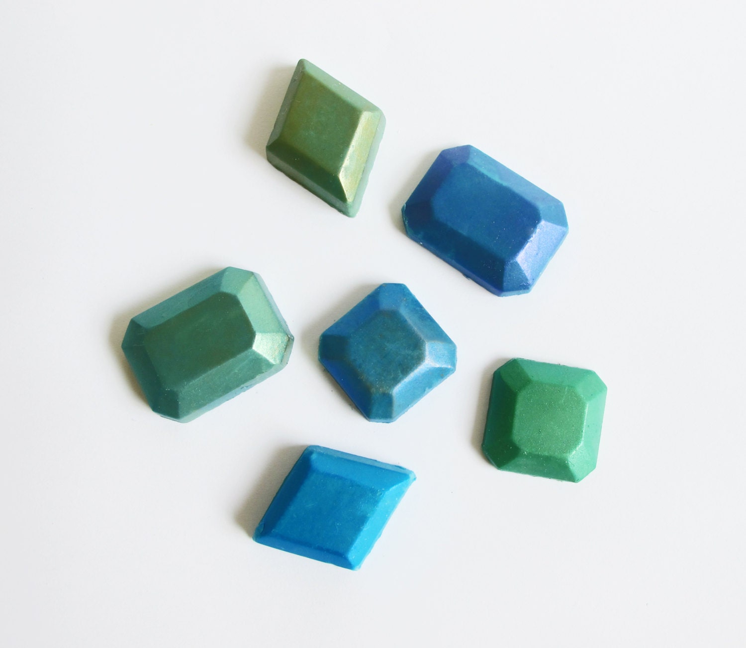 15 Edible Chocolate Jewels: Santorini Gems