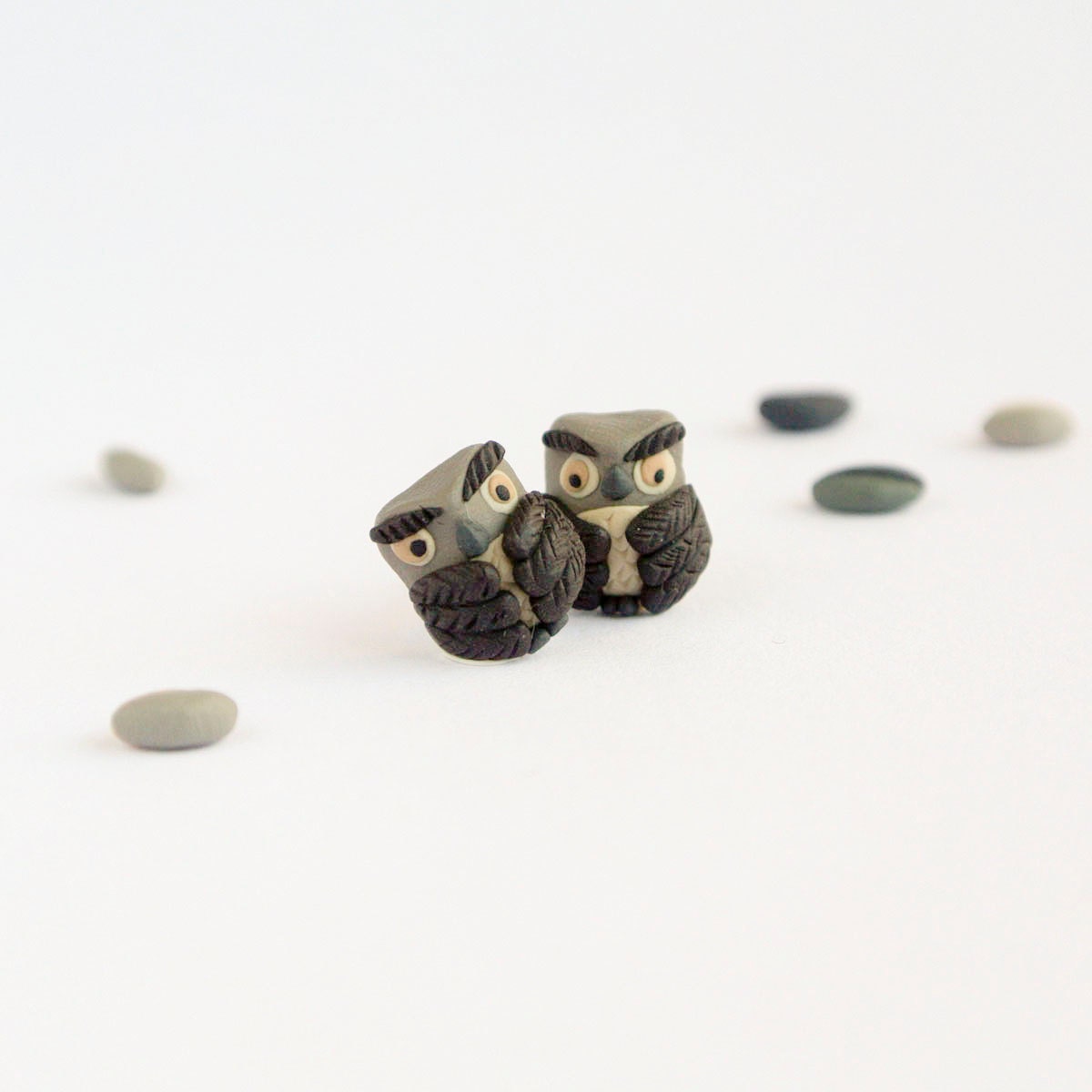 Wise Owl post earrings - Handmade whimsical jewelry - Grey bird studs