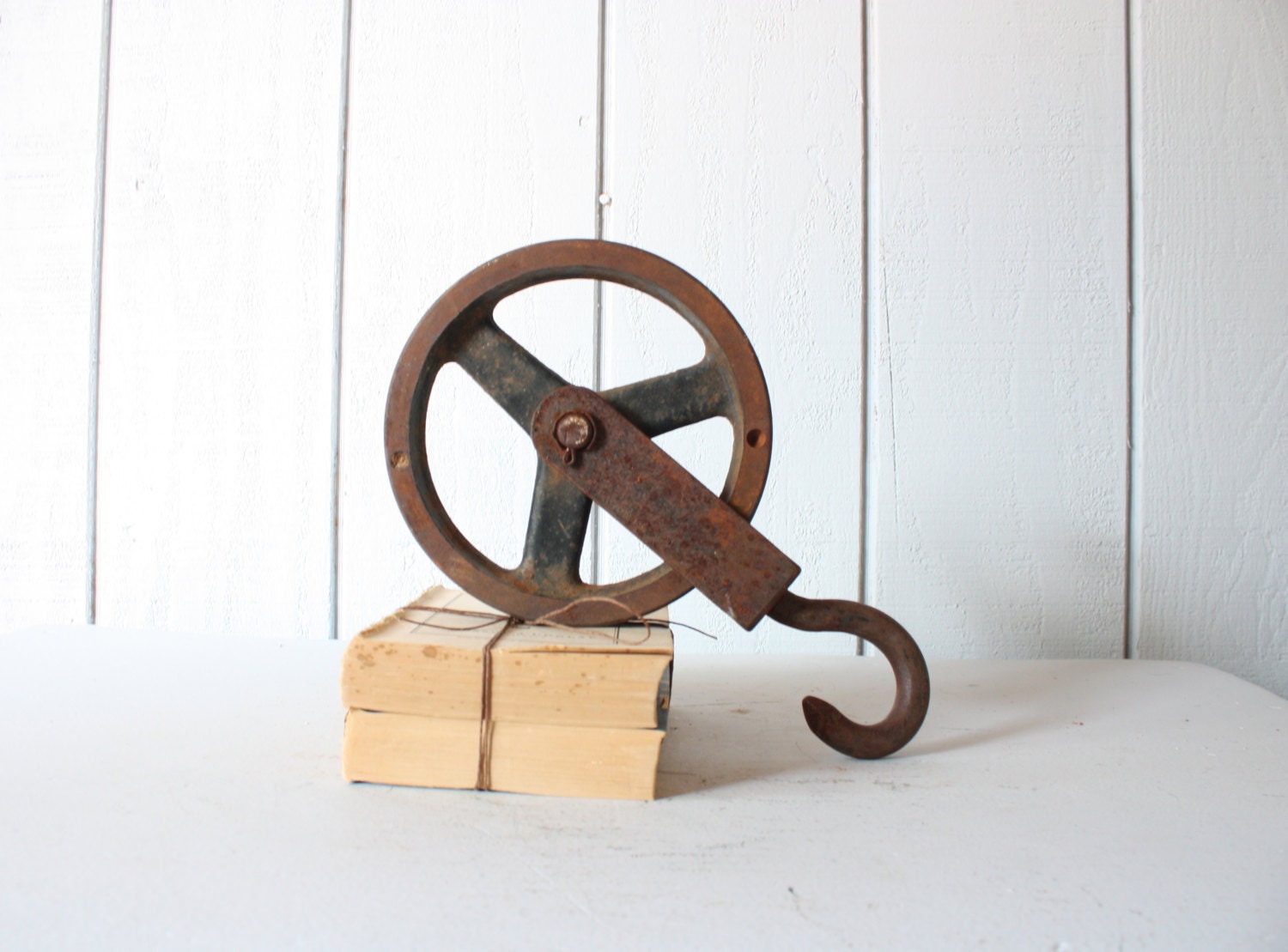 Industrial Pulley // Primitive Display