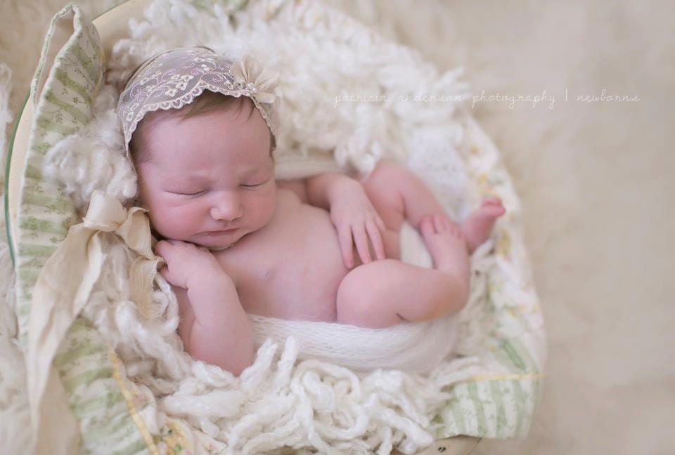 Newborn Embroidered Lace Head Wrap. Head Scarf, Vintage Inspired, Photo Prop.