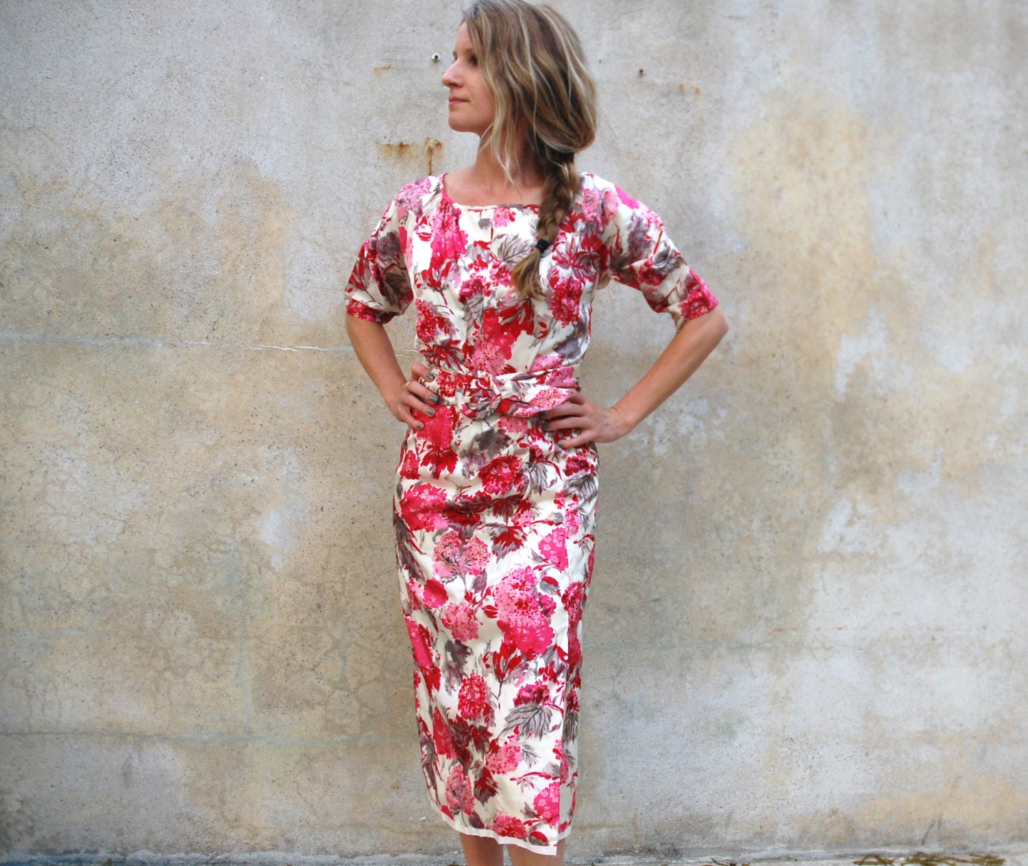 1950's floral garden wiggle dress - 50s handmade silk cocktail dress- small
