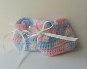 Vintage Pastel newborn baby booties