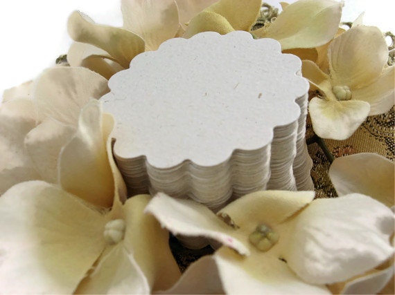 Round Scallop Tags Recycled Paper, 25 Product Labels, Earth Friendly Paper, Eco Tags