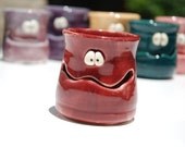 Red Egg Separator - the Grinnin' Idjit