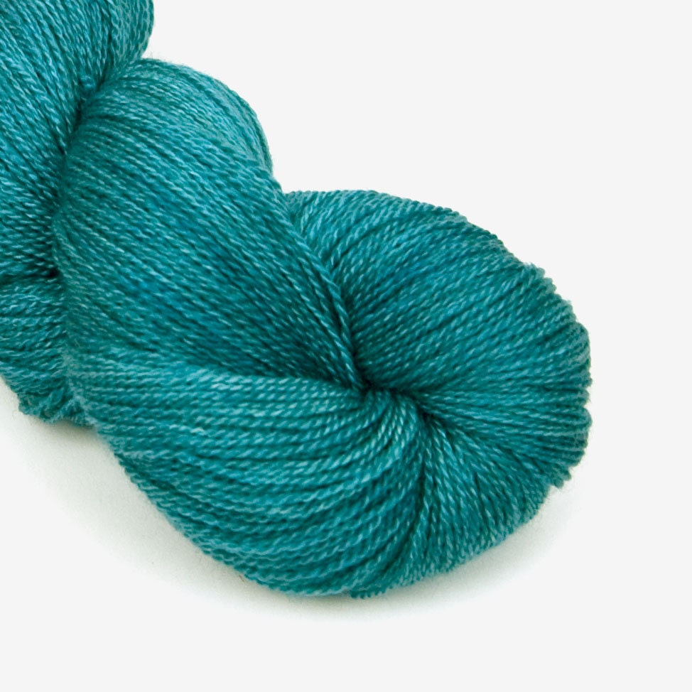 BFL/Silk Wonder Heavy Laceweight in Emerald