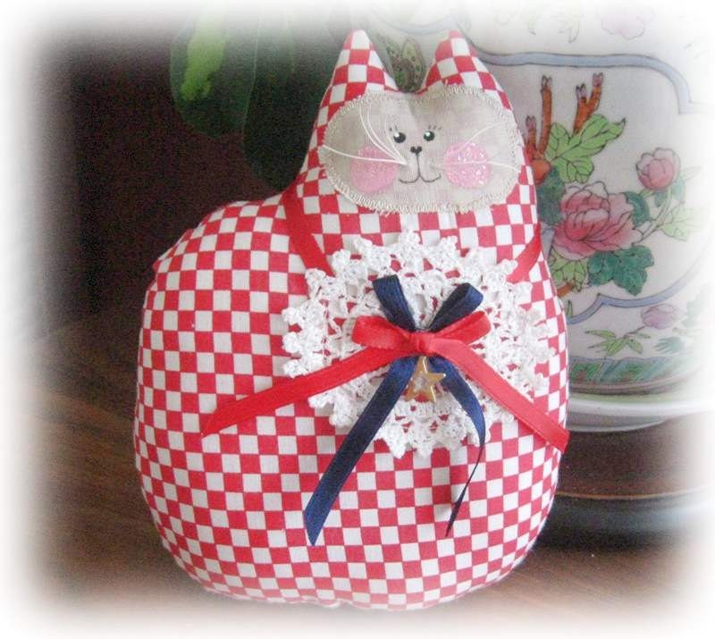 Cat Pillow Doll Cloth Doll 7 in. Cat, PATRIOTIC, Red CHECK, Primitive Soft Sculpture Handmade CharlotteStyle Decorative Folk Art
