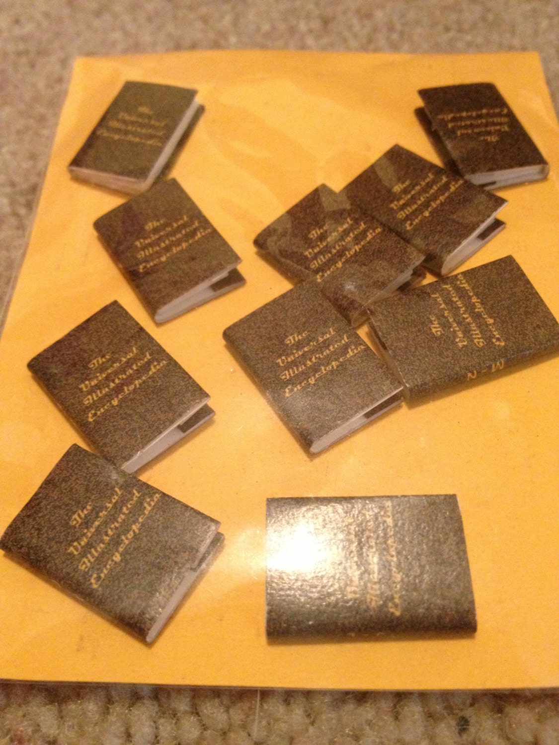 Dollhouse Miniature Encyclopedia 10 Book Set 1/12 Scale
