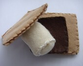felt s'more set pretend kitchen play